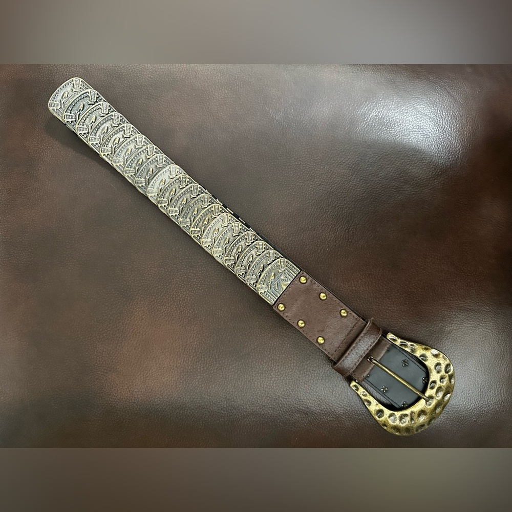 Medallion Belt - Picture 3 of 3